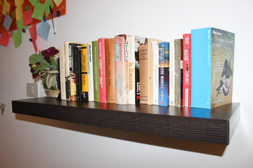 Bed 'N Books Sassari Exterior photo
