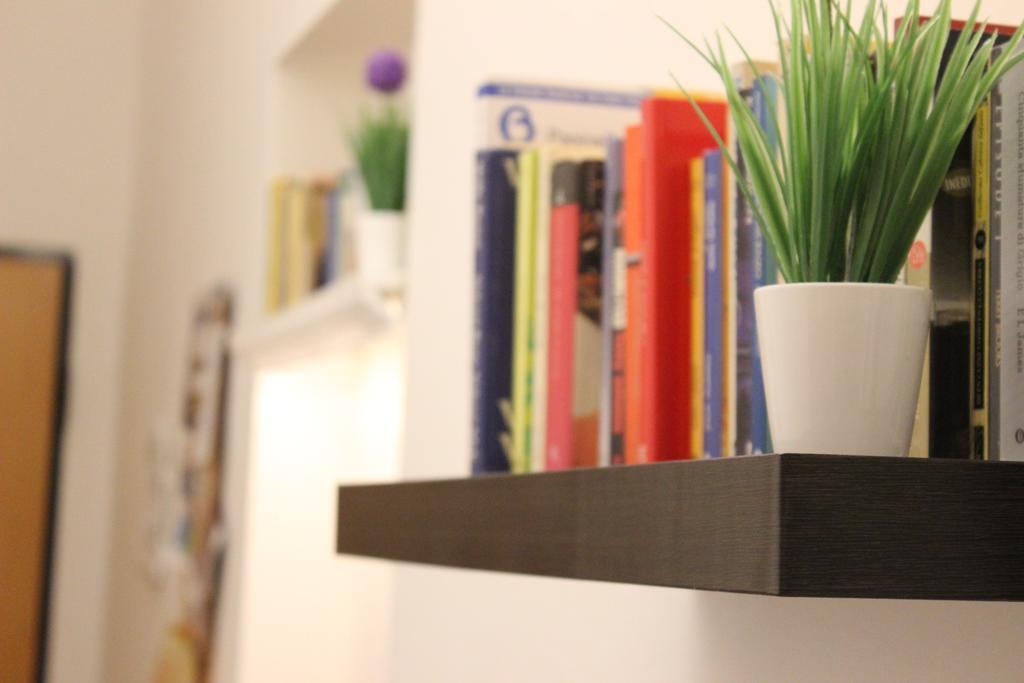 Bed 'N Books Sassari Exterior photo
