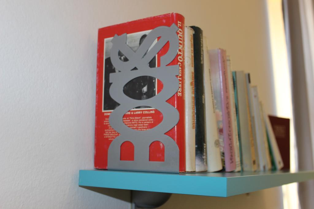 Bed 'N Books Sassari Exterior photo